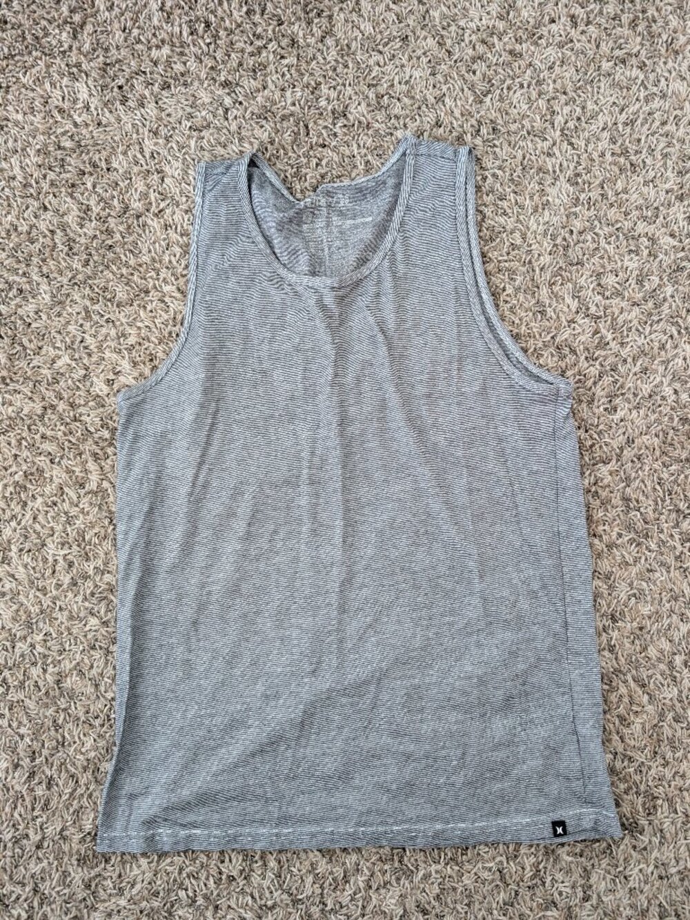 Hurley Men's Pinstripe Gray Tank Top - Medium